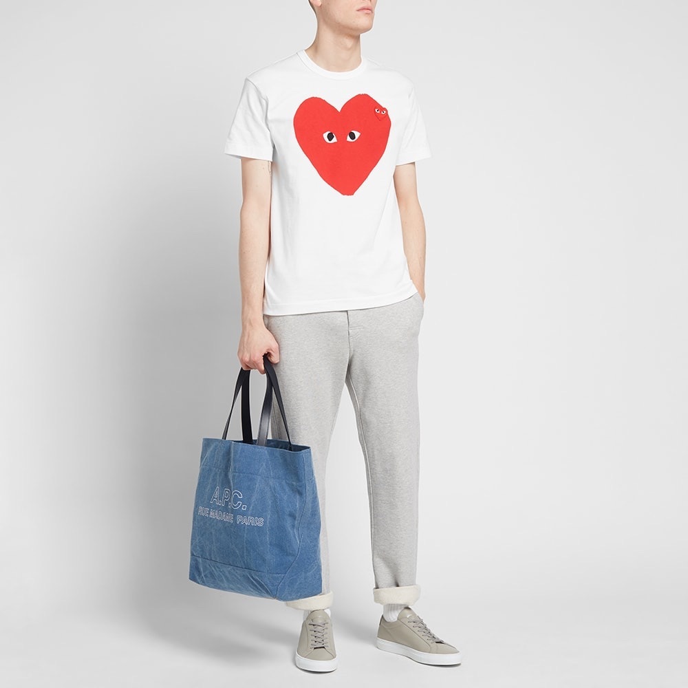 Comme des Garçon Play big heart logo t shirt